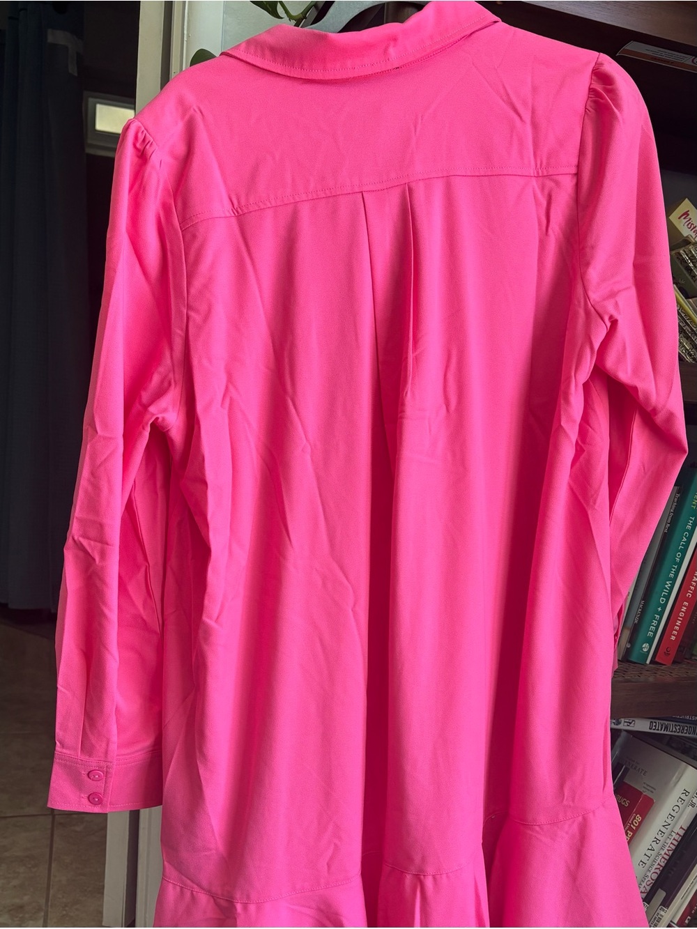Tuckernuck Hot Pink Crepe Callahan Dress Size Large BNWT - Picture 4 of 5